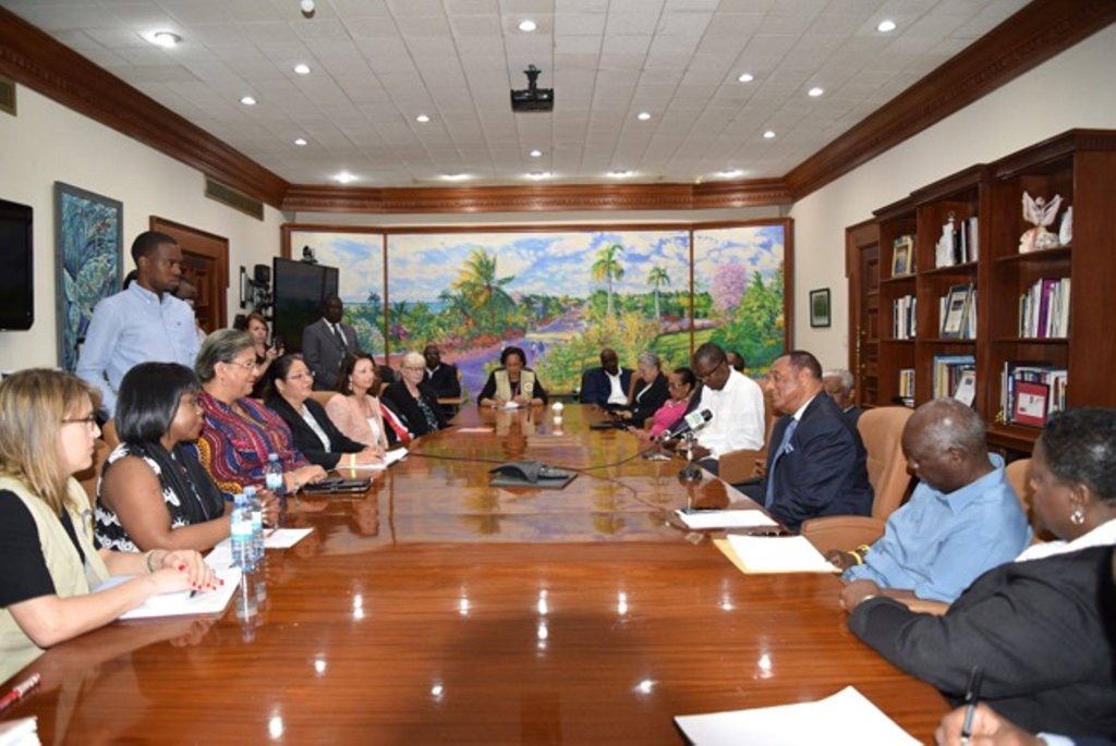 Bahamas PM meets Electoral Observers May 2017