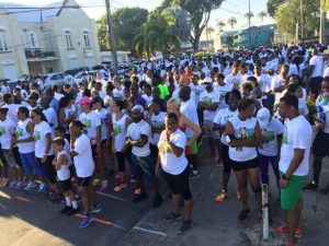 Barbados_walking