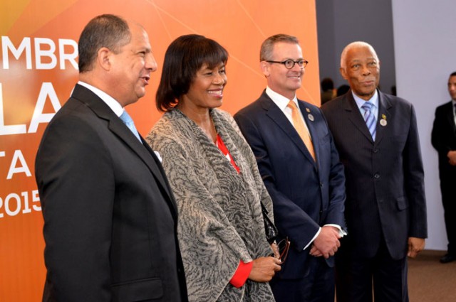 Jamaica PM-Foreign-Minister-Arrive-at-CELAC-Summit-7-640x425