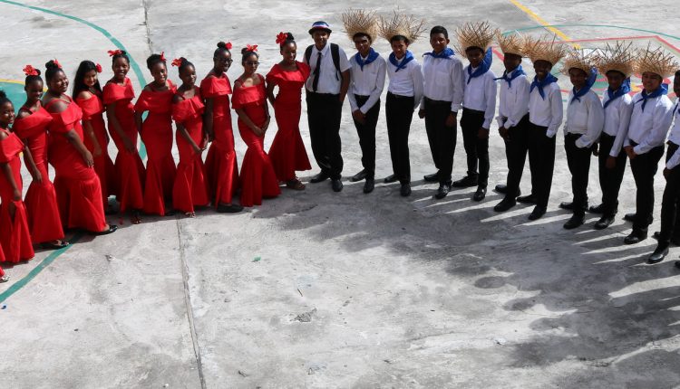 BHS Puerto Rico group photo
