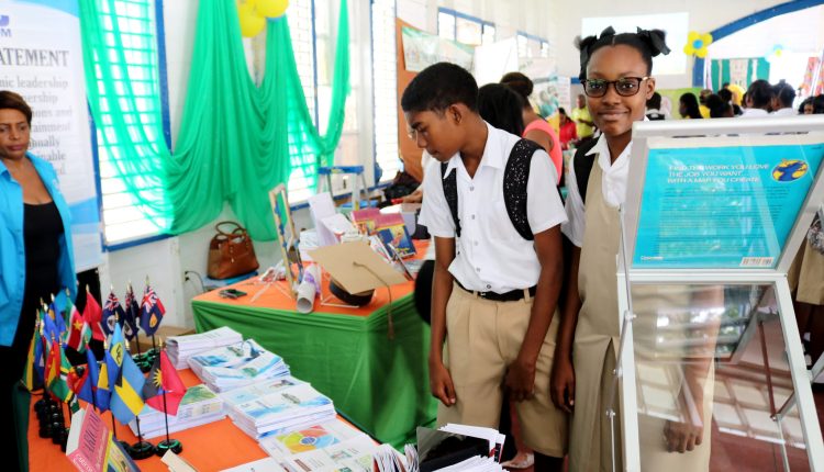 Girls in ICT GT Students at CC Booth pavilion