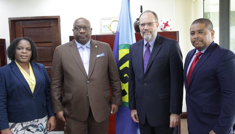 PM Harris, SG and delegation