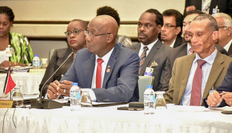 arrival-and-exchange-of-salutations-of-heads-of-government-and-delegation-members-at-the-special-meeting-of-the-caricom-on-the-csme-in-trinidad-dec-3-2018_45248182855_o