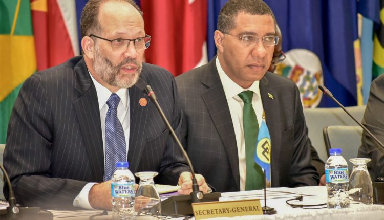 arrival-and-exchange-of-salutations-of-heads-of-government-and-delegation-members-at-the-special-meeting-of-the-caricom-on-the-csme-in-trinidad-dec-3-2018_45248182935_o
