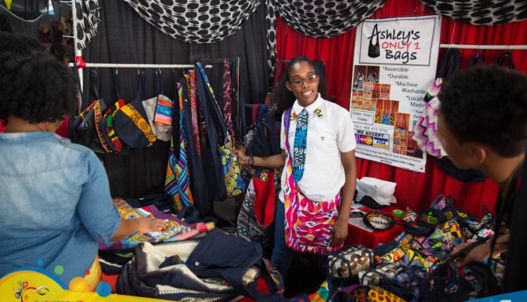 carifesta-2019—grand-market_48566035586_o