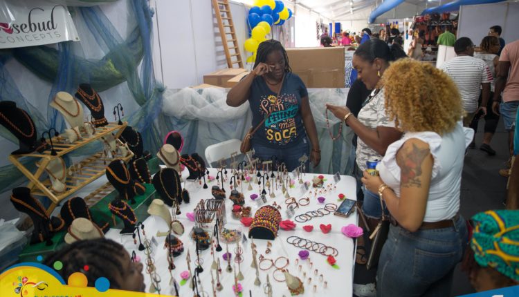 carifesta-2019—grand-market_48566124501_o